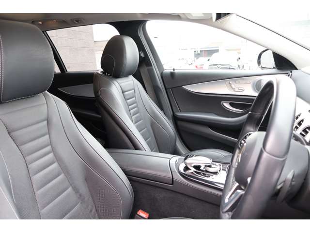 Mercedes-Benz E-Class All-Terrain 6