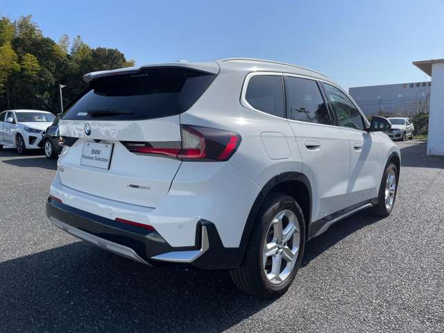 BMW X1 8