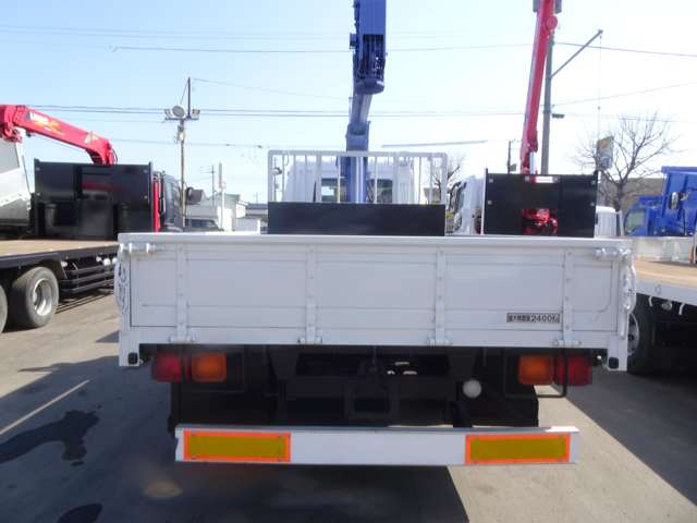 Mitsubishi Fuso Fighter 6
