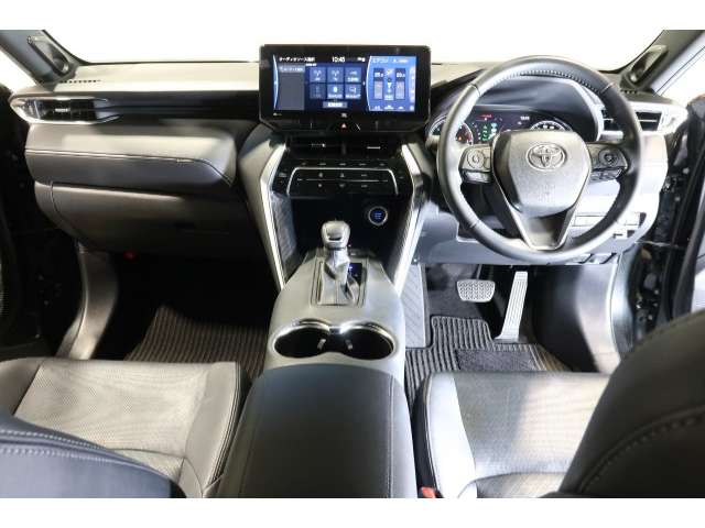 Toyota Harrier 6