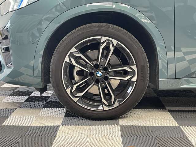 BMW X2 11