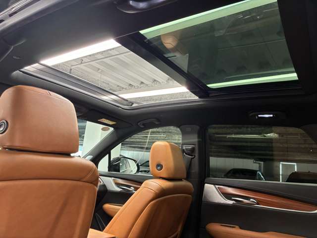 Cadillac XT5 2
