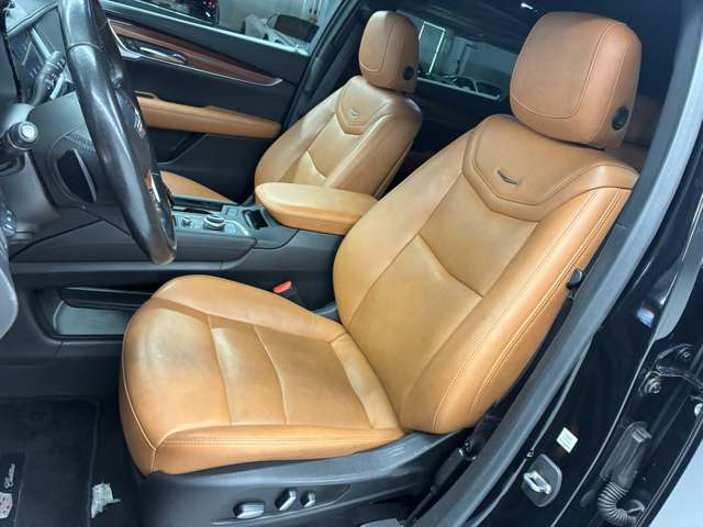 Cadillac XT5 5