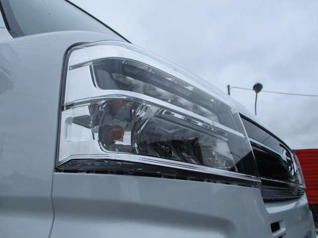 Daihatsu Atrai 8