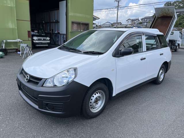 Mazda Familia Van 11