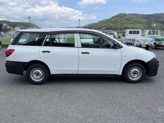 Mazda Familia Van 6