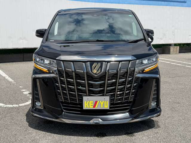 Toyota Alphard 5