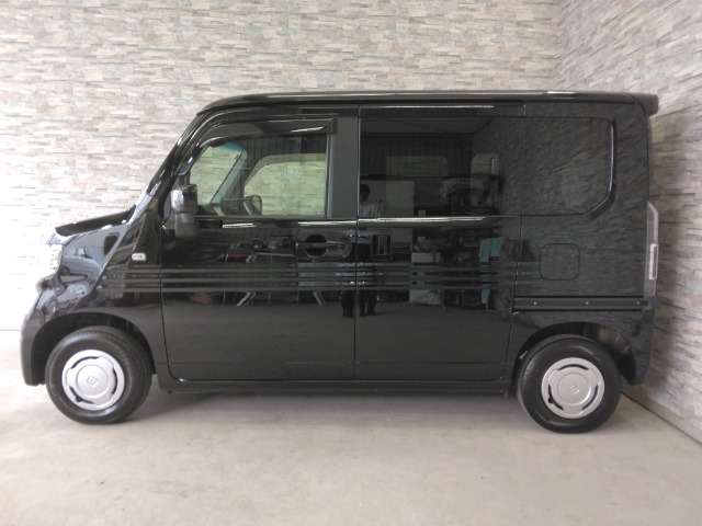 Honda N-VAN 6