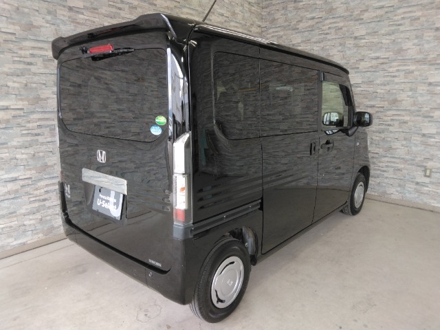 Honda N-VAN 8
