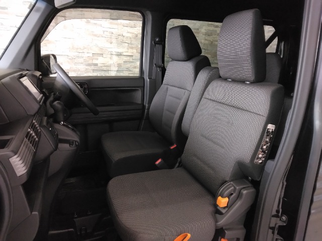 Honda N-VAN 10