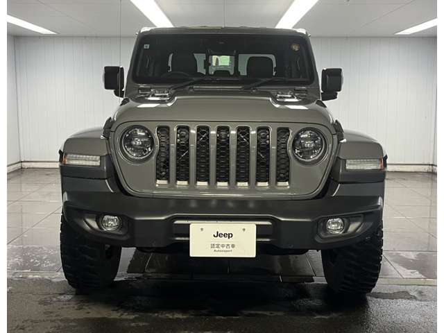 Jeep Gladiator 11