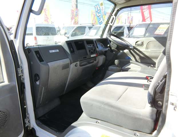 Isuzu Elf 11