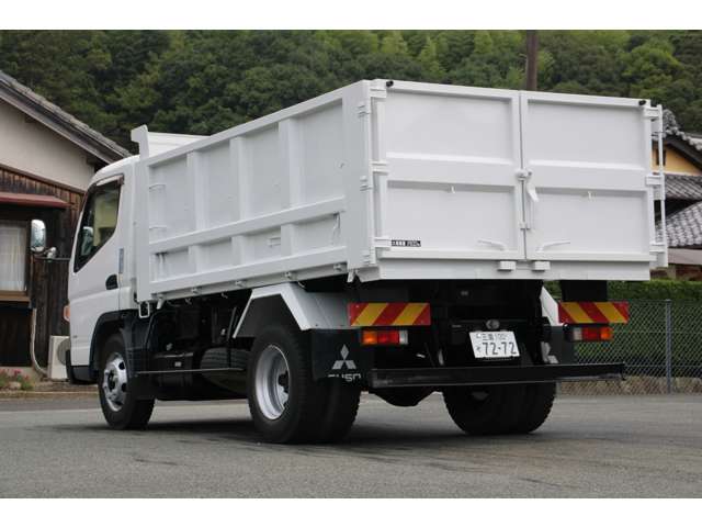 Mitsubishi Fuso Canter 8