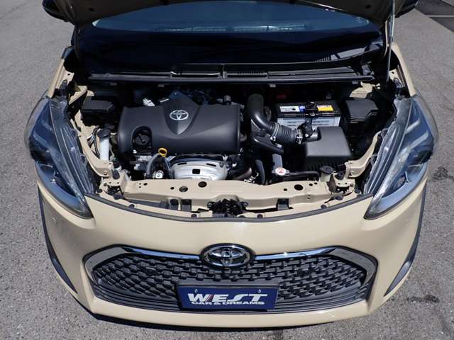 Toyota Sienta 6