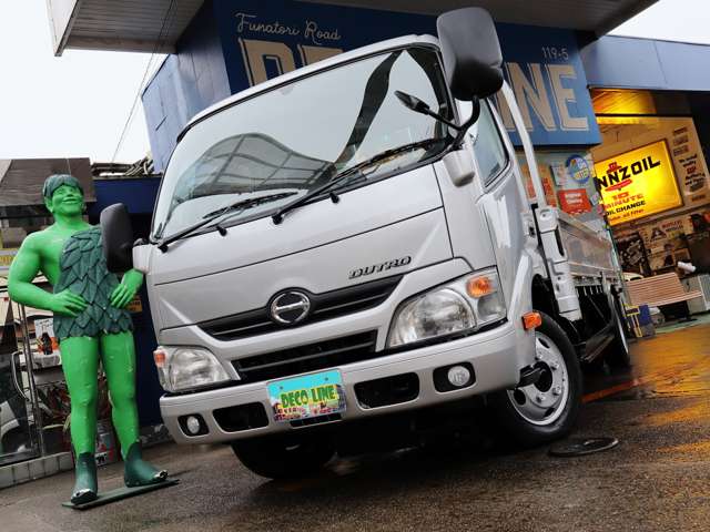 Hino Dutro 5