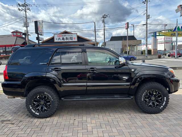 Toyota Hilux Surf 6