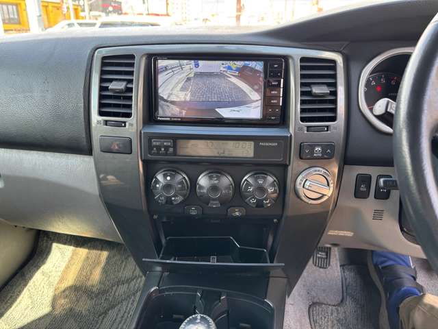 Toyota Hilux Surf 10