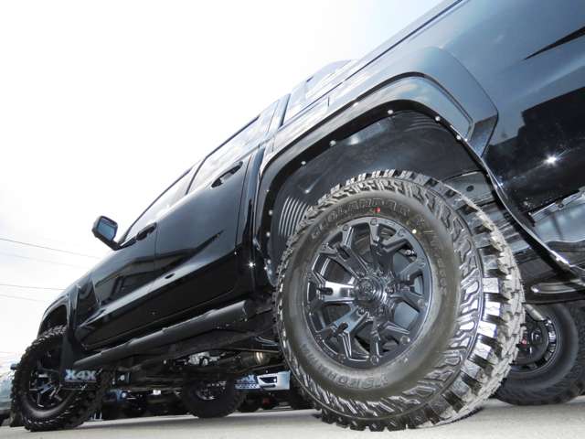 Mitsubishi Triton 11