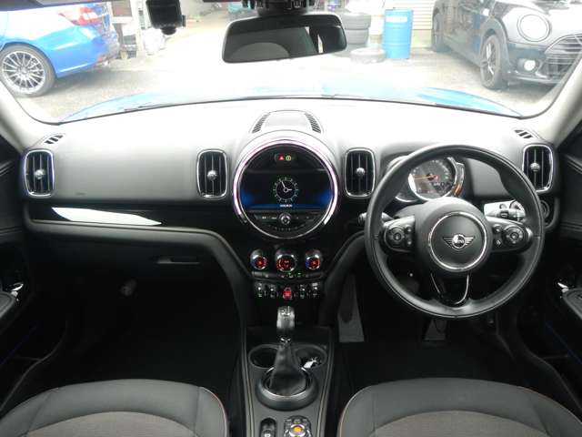 MINI Crossover 2