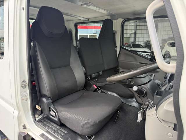 Mitsubishi Fuso Canter 11