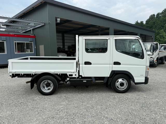Mitsubishi Fuso Canter 4