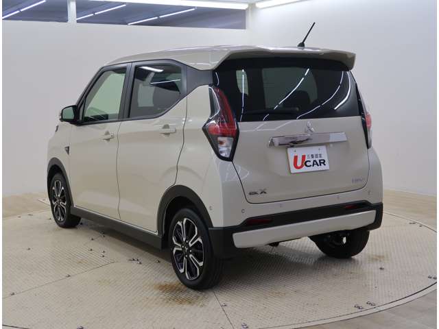 Mitsubishi eK X EV 4