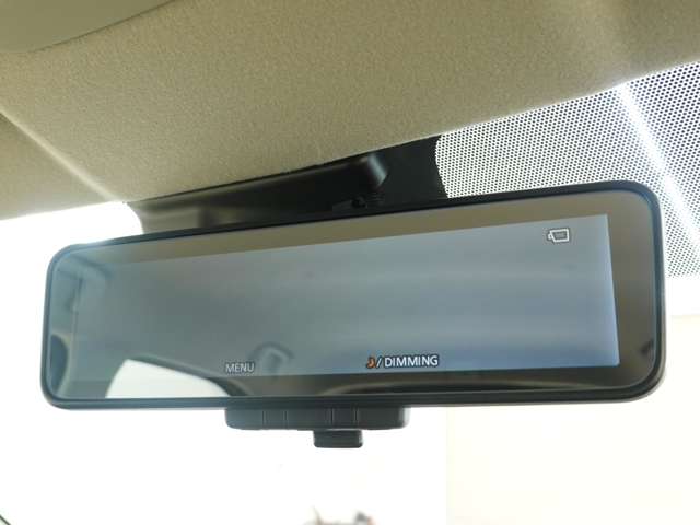 Mitsubishi eK X EV 8