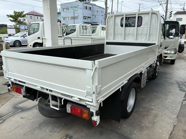 Toyota Toyoace 11