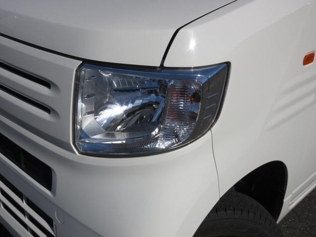 Honda N-VAN 8