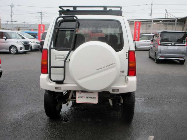 Suzuki Jimny 6
