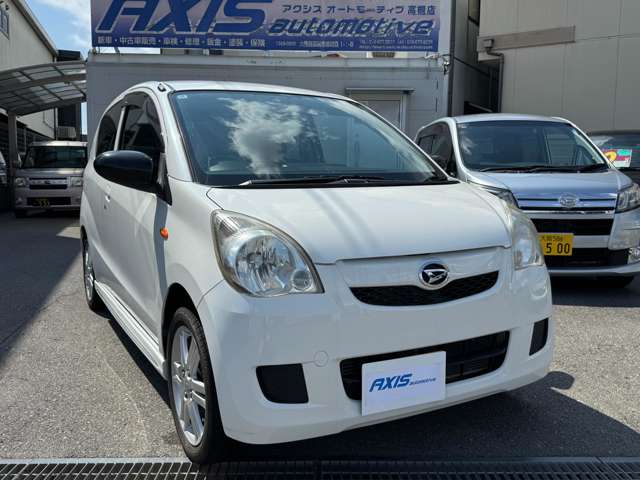Daihatsu Mira 6