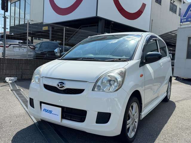 Daihatsu Mira 8