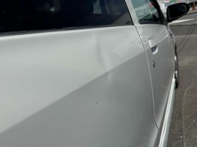 Daihatsu Mira 10
