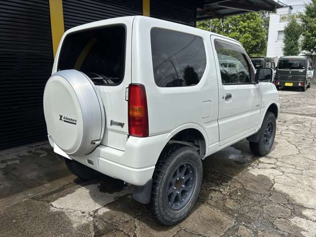 Suzuki Jimny 4