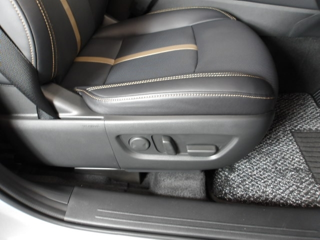 Mazda CX-60 9