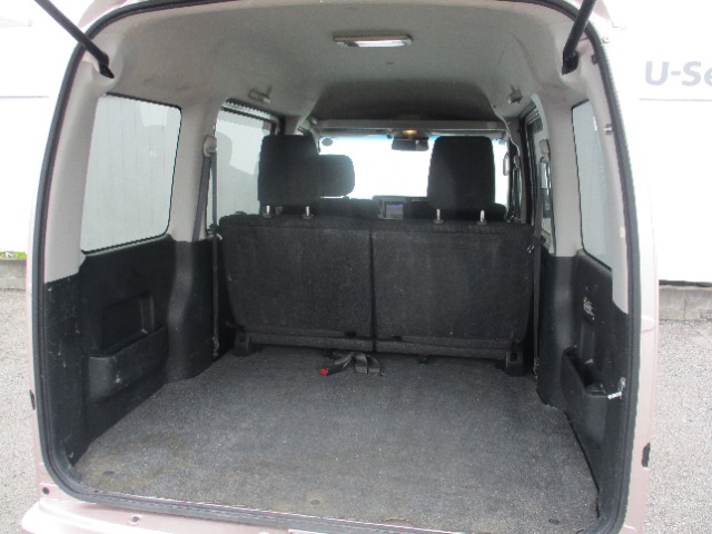 Daihatsu Hijet Cargo 10