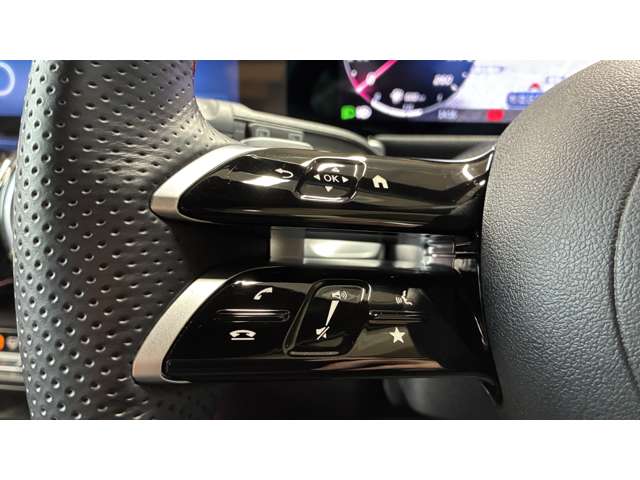 Mercedes-Benz GLB 12