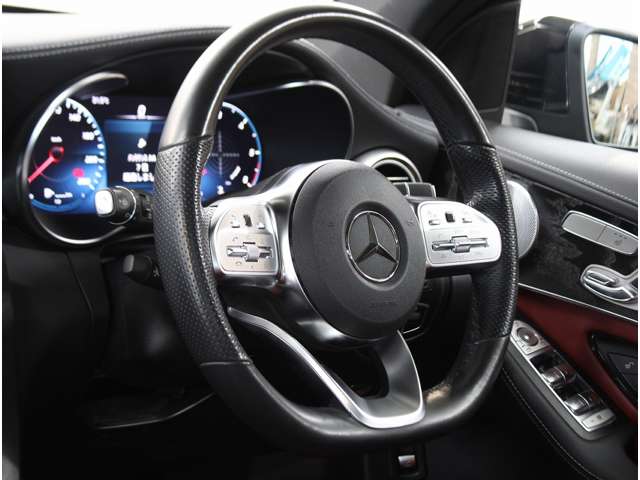 Mercedes-Benz GLC 9
