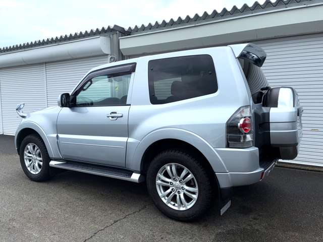 Mitsubishi Pajero 3