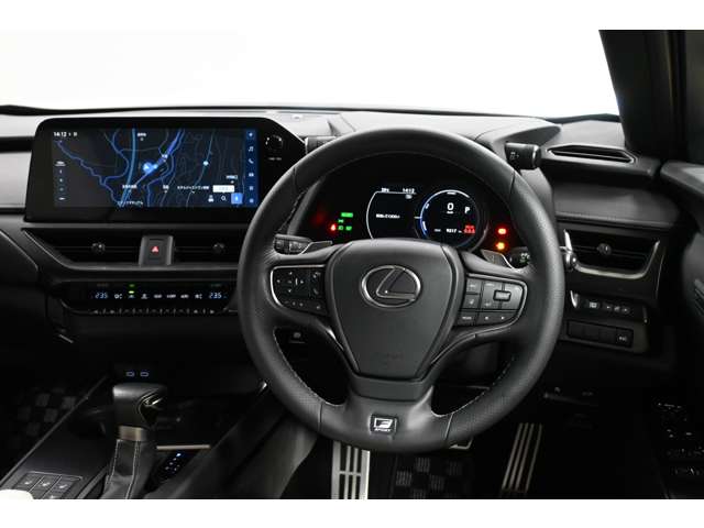 Lexus UX 9