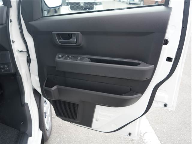 Daihatsu Hijet Deck Van 11