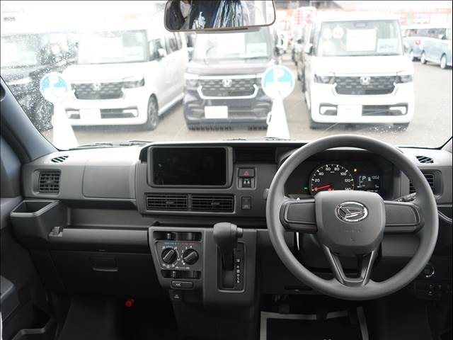 Daihatsu Hijet Deck Van 10
