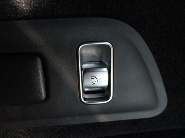 Mercedes-Benz GLS 10