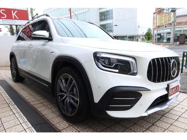 Mercedes-Benz GLB 7