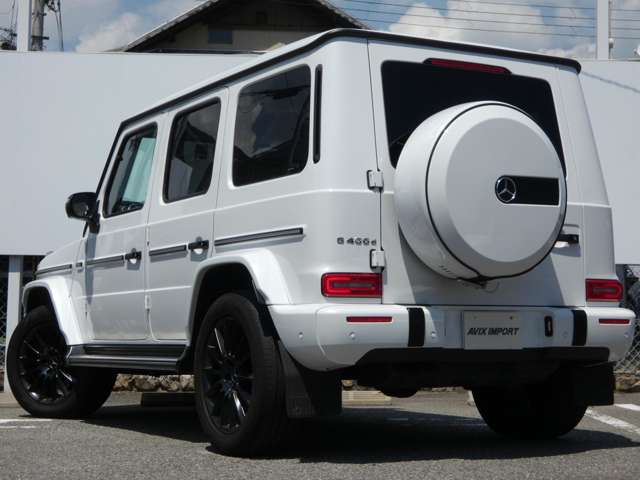 Mercedes-Benz G-Class 2