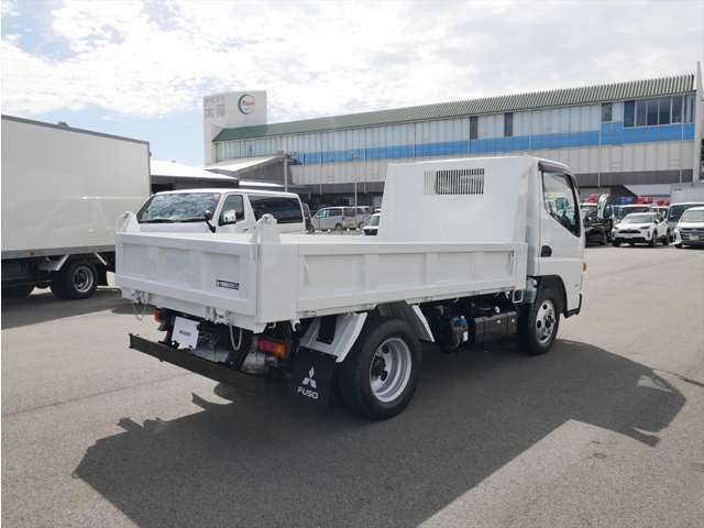 Mitsubishi Fuso Canter 12