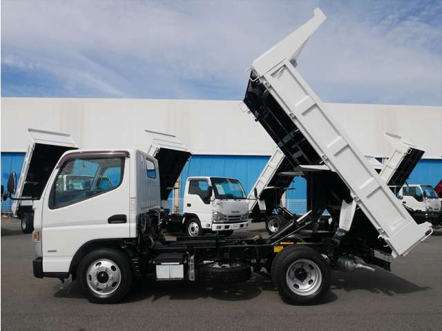 Mitsubishi Fuso Canter 9