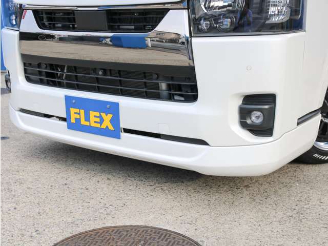 Toyota Hiace Van 9