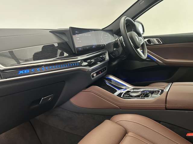 BMW X6 4
