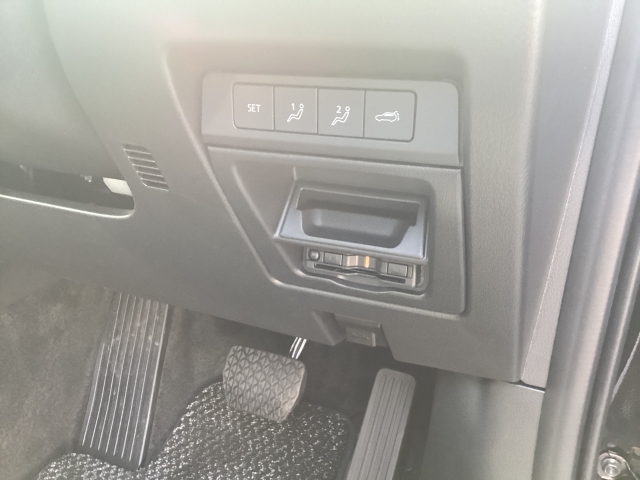 Mazda CX-80 9
